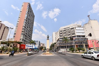 AVENIDA ANHANGUERA - PRAÇA BANDEIRANTE em 2017 (Foto Antônio Silva).JPG