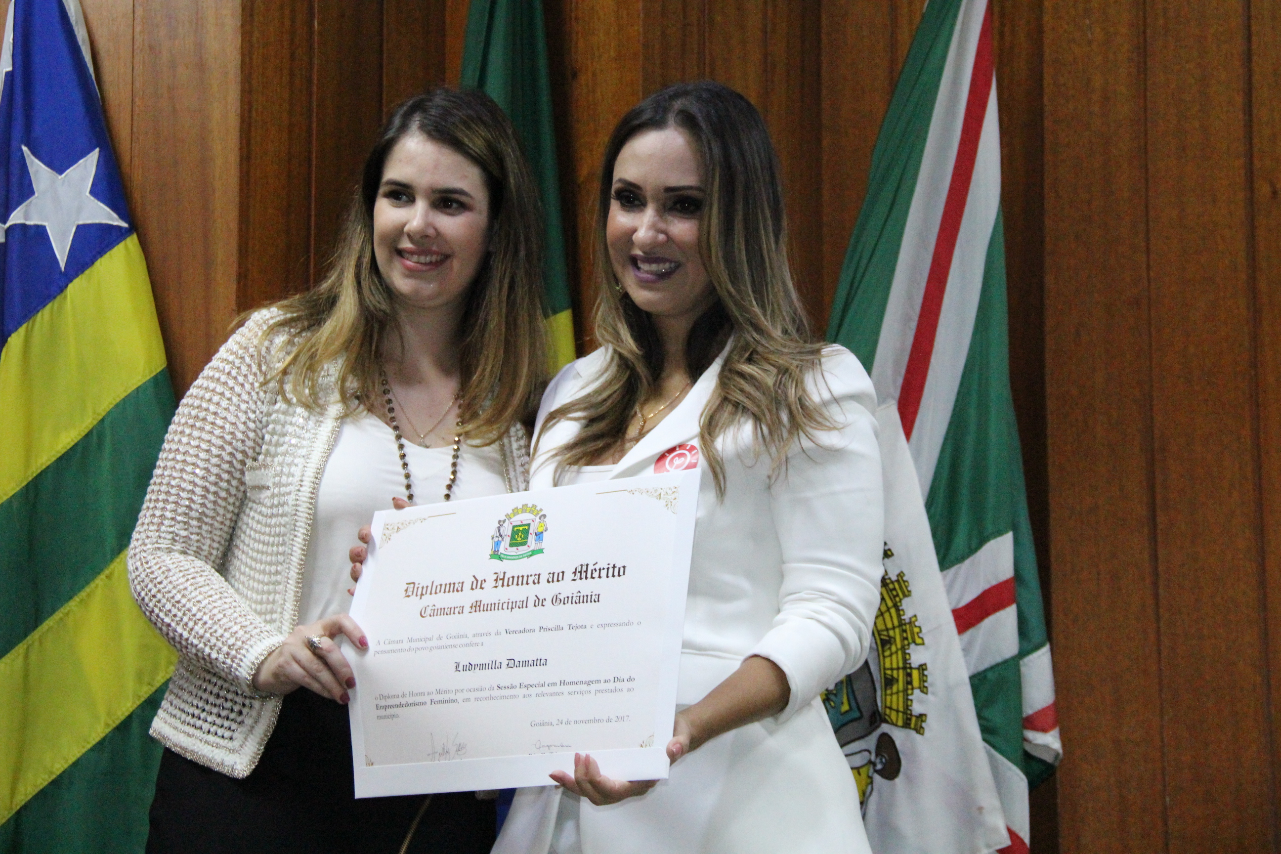 Fotos Wictória Jhefany (179).JPG