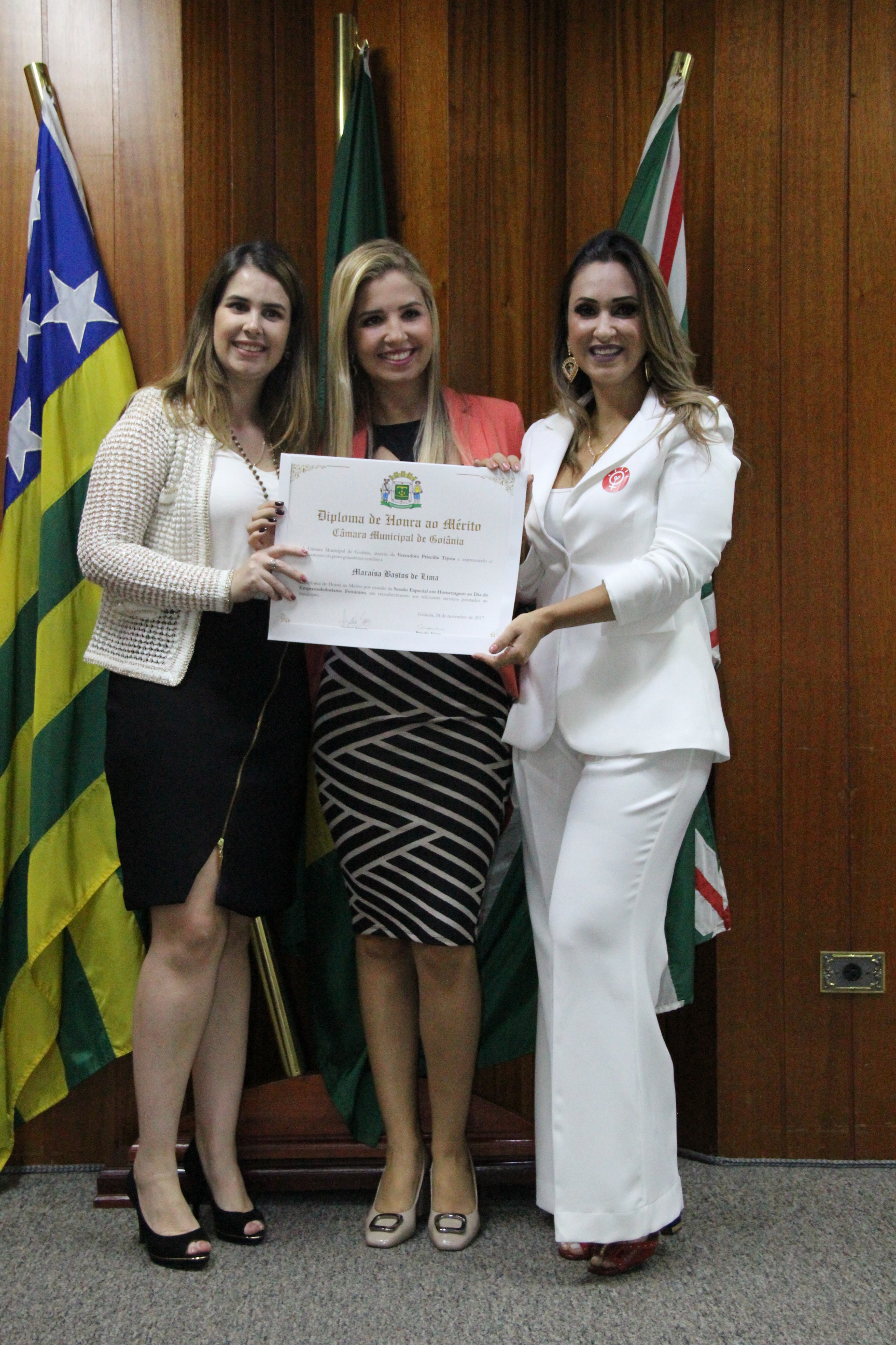 Fotos Wictória Jhefany (184).JPG