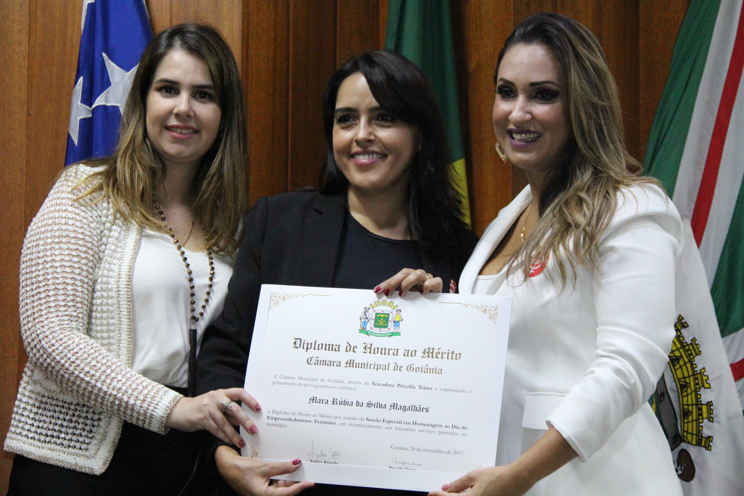 Fotos Wictória Jhefany (189).JPG