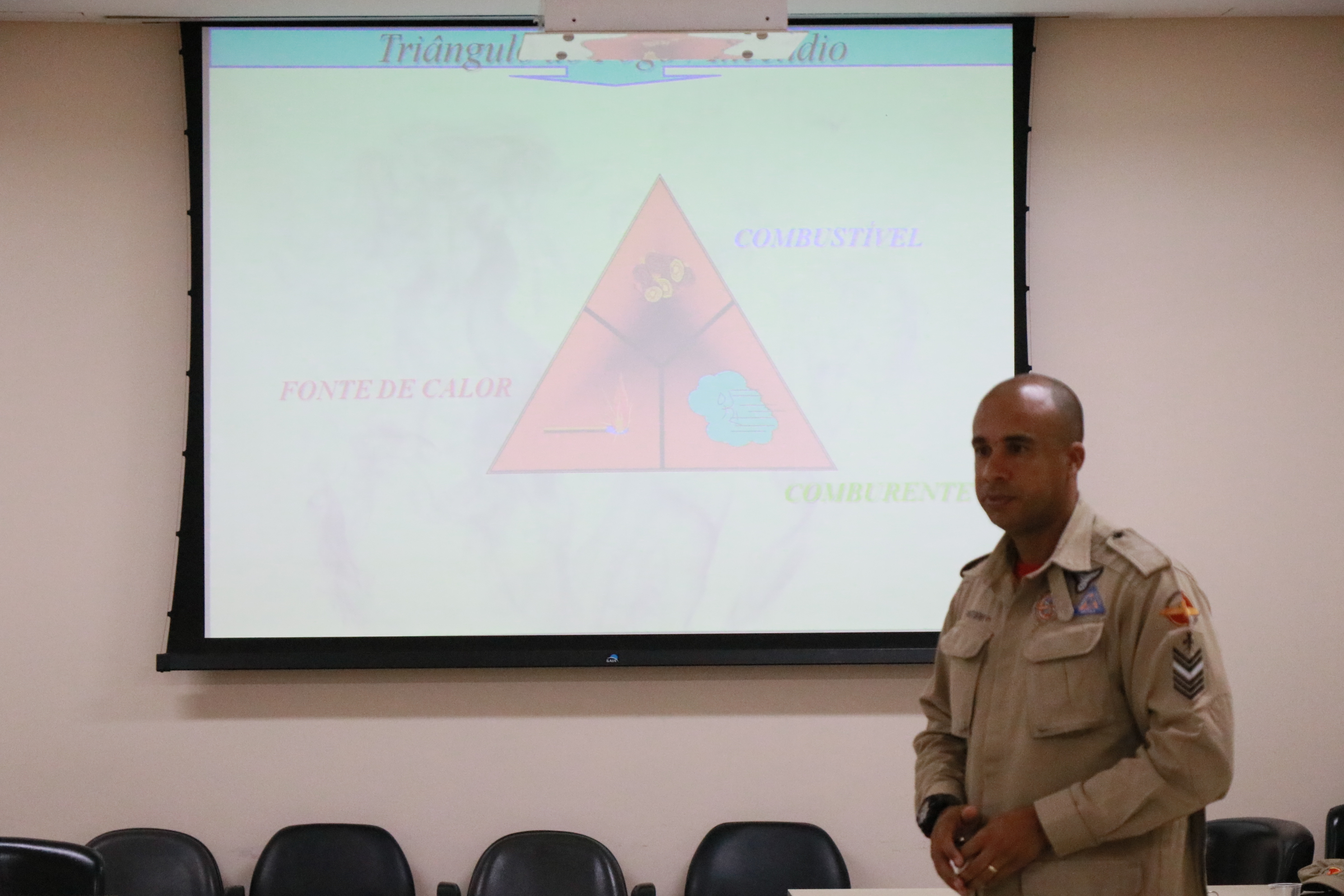 Fotos Wictória Jhefany (12).JPG