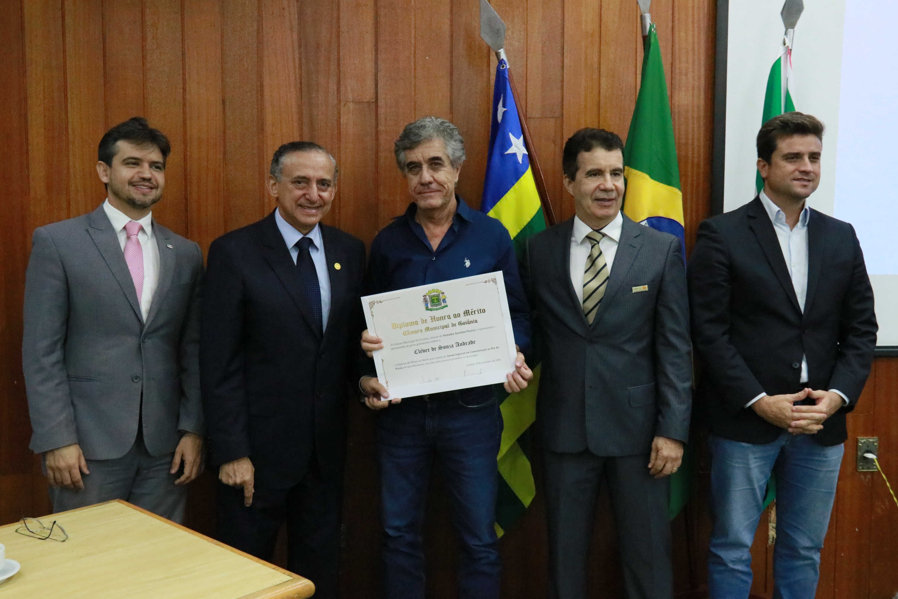 Fotos Wictória Jhefany (52).JPG