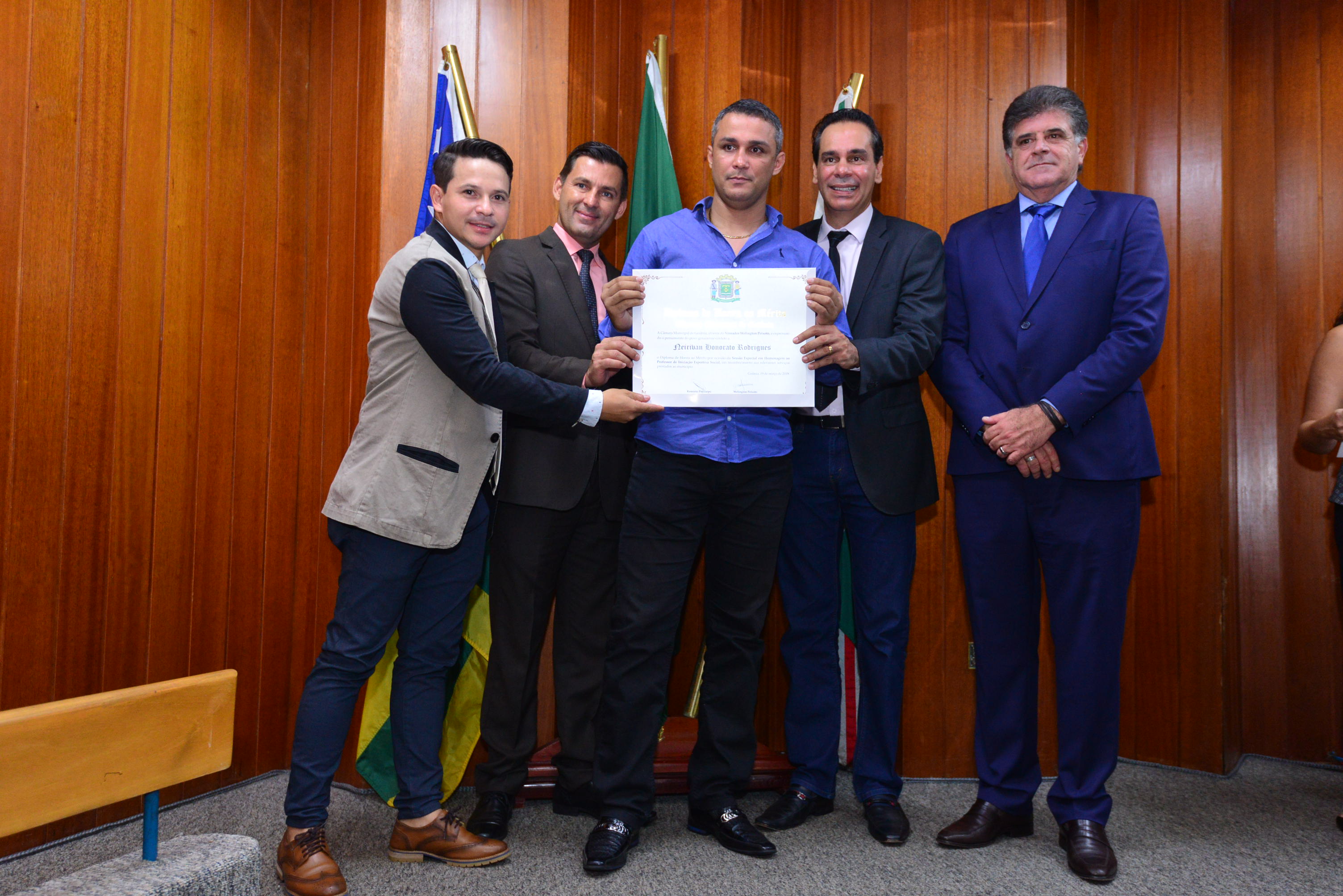 Raul Victor (69).JPG