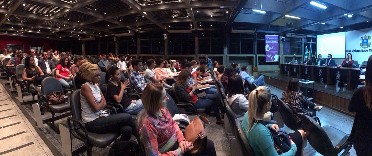 6º Encontro de Valorização da Mulher debate na PUC o tráfico de mulheres 