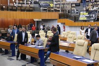 Após aprovar LDO e duas emendas à Lei Orgânica, Plenário entra em recesso