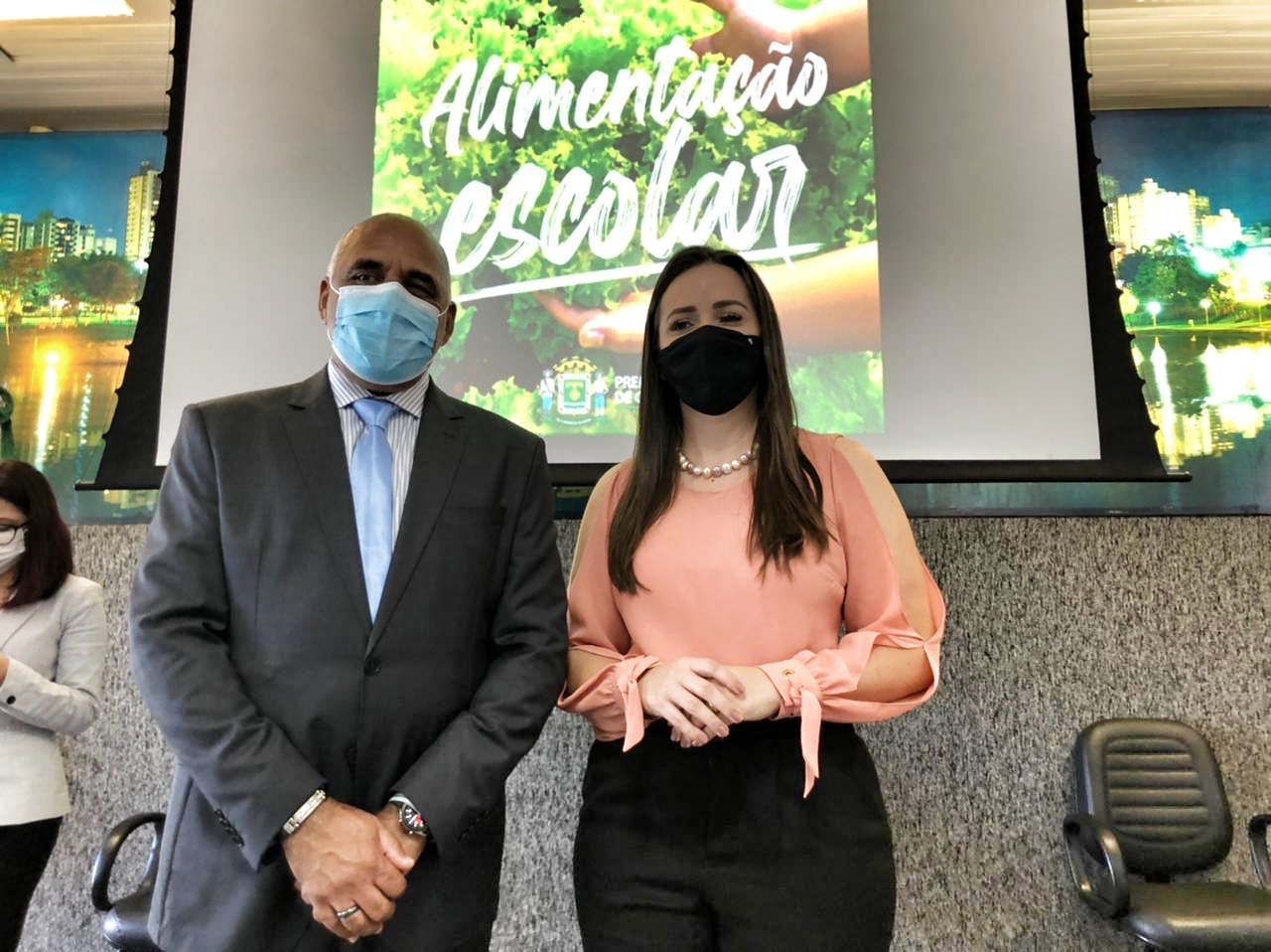 Aprovada lei que torna obrigatória a divulgação periódica do cardápio da merenda escolar 