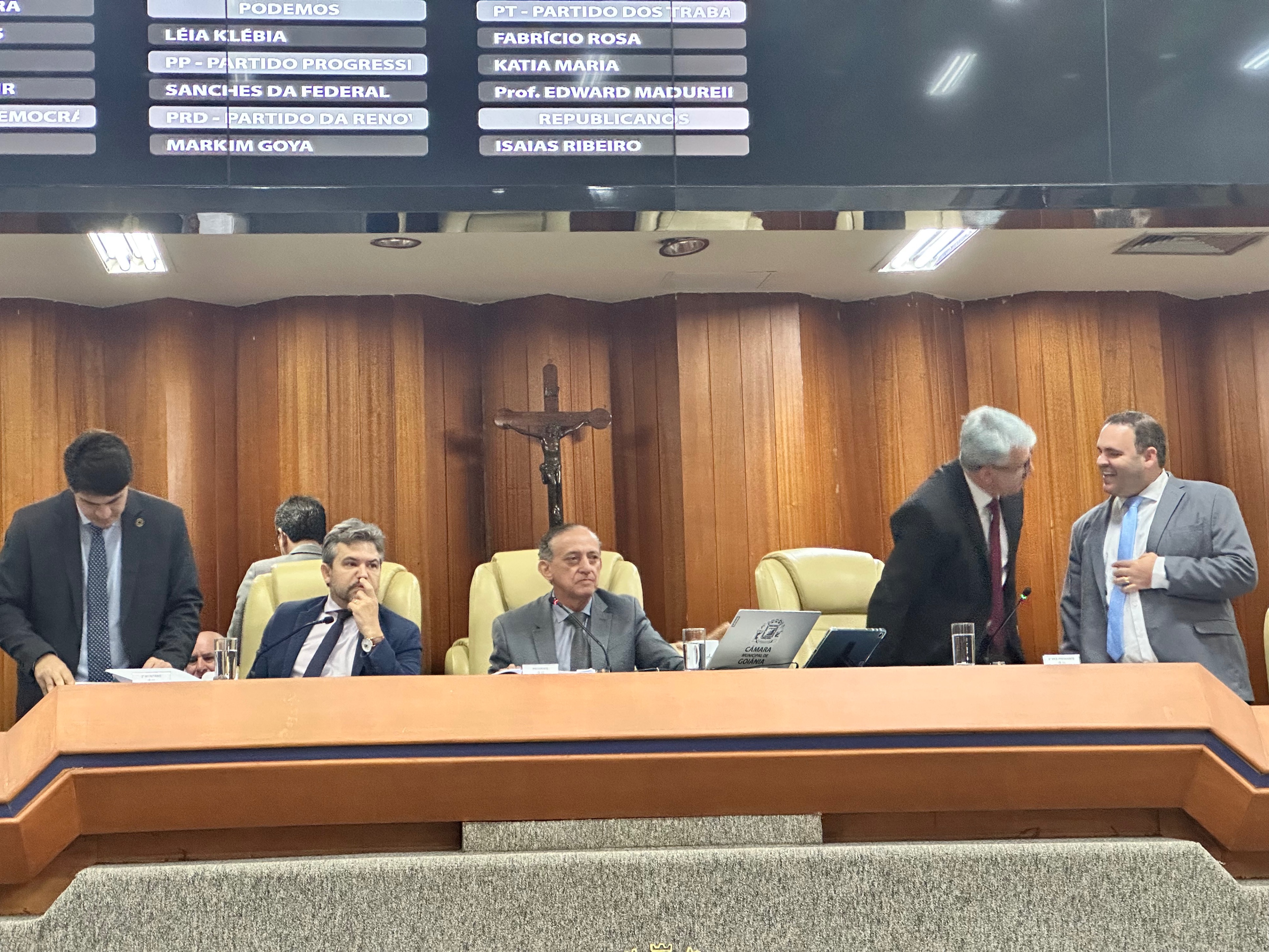 Plenário aprova alteração em contratos de Parcerias Público-Privadas