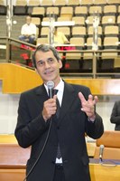 Câmara de Goiânia decreta luto de três dias pela morte do ex-vereador Carlos Soares