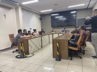 Câmara discute regulamentação de montagens de barracas em feiras