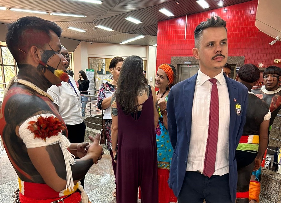 Câmara recebe povo Waujá, do Território Indígena do Xingu (MT), em apresentação inédita na Casa