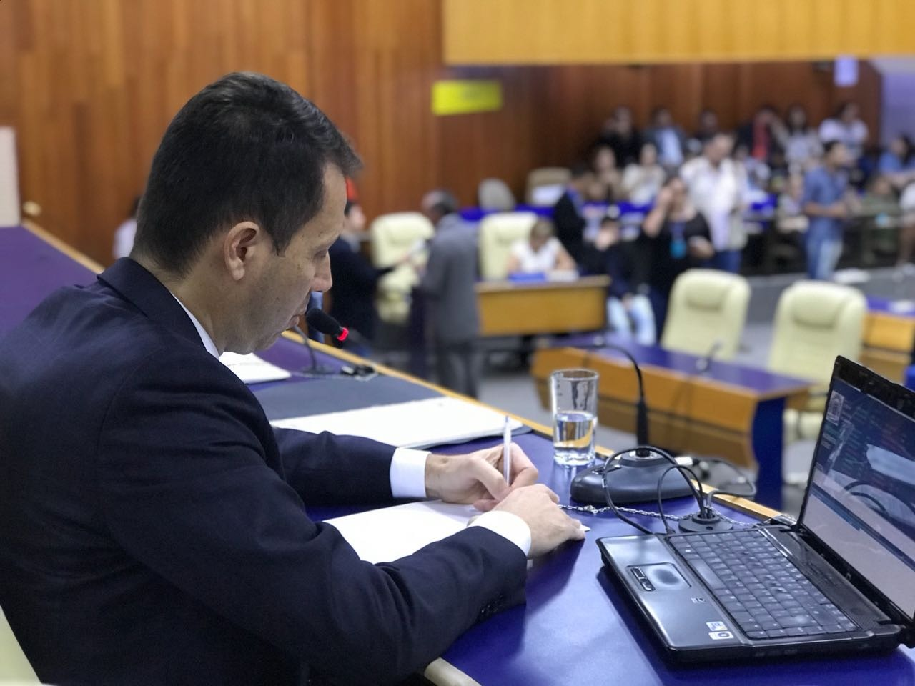  Câmara terá 100 novos computadores para aprimorar serviços da Casa