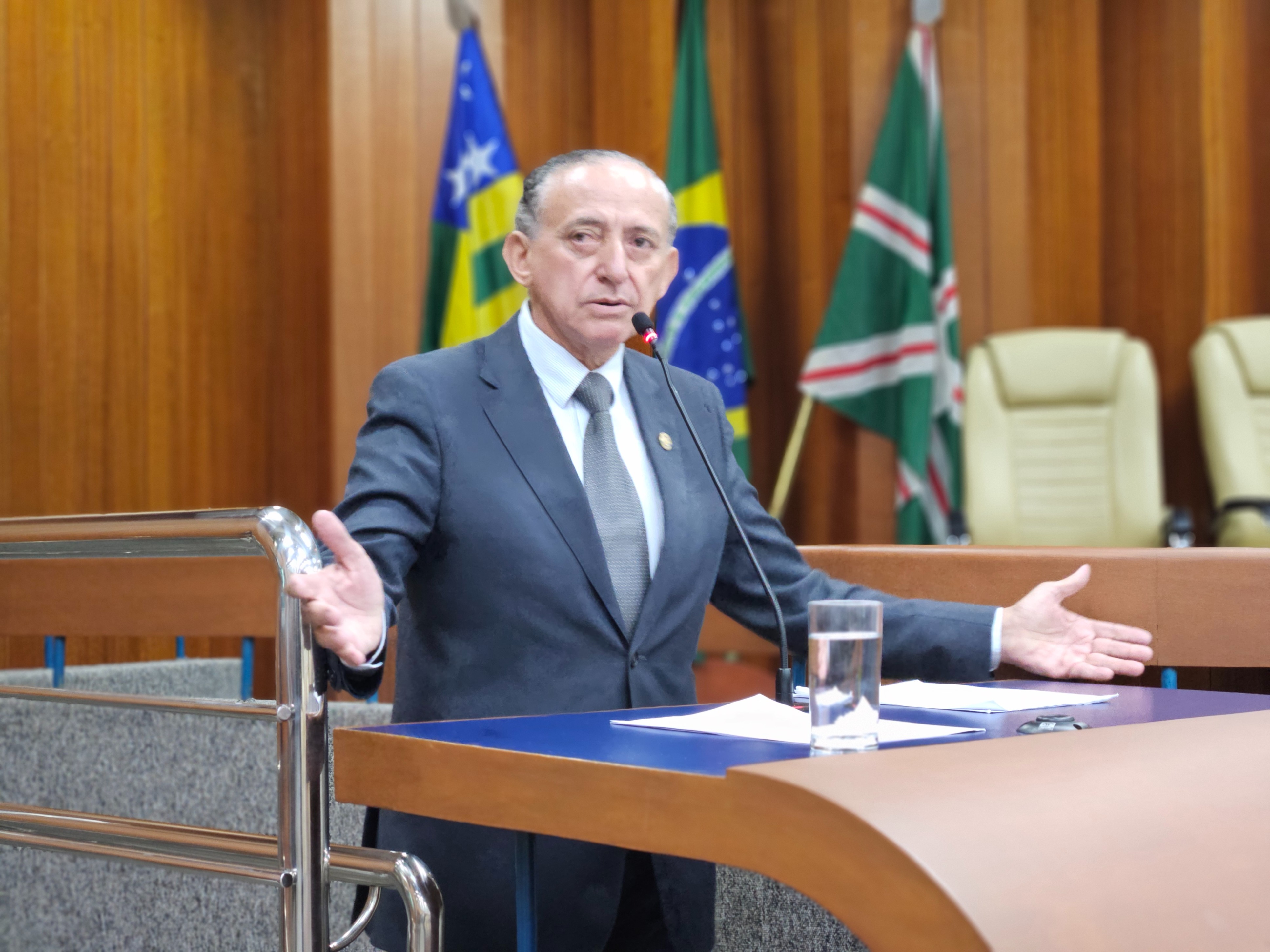 CCJ aprova transcrição em Braille em medalhas, diplomas e troféus entregues em homenagens