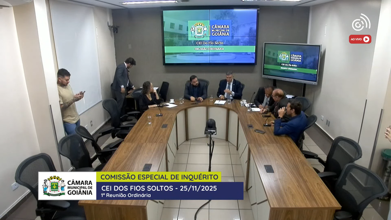 Câmara Municipal Instala CEI dos Fios Soltos e Define Cargos de Liderança em Reunião Inicial