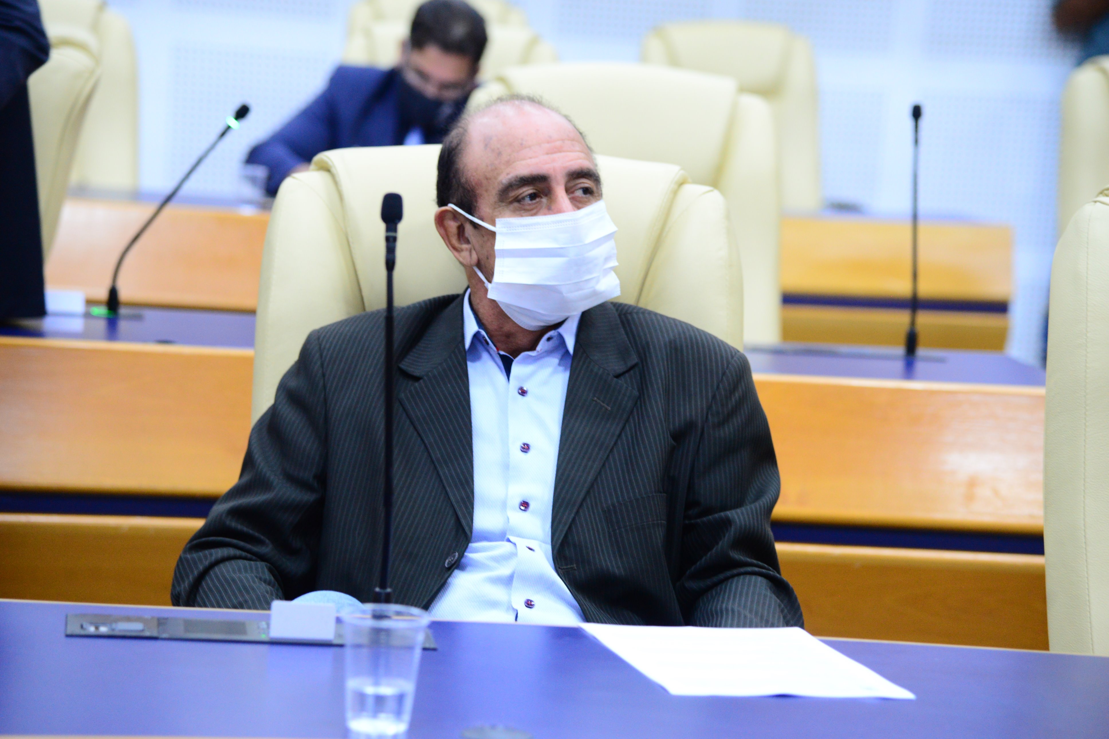 Derrubado veto à matéria que pede a instalação de ecobarreiras na rede hidrográfica de Goiânia