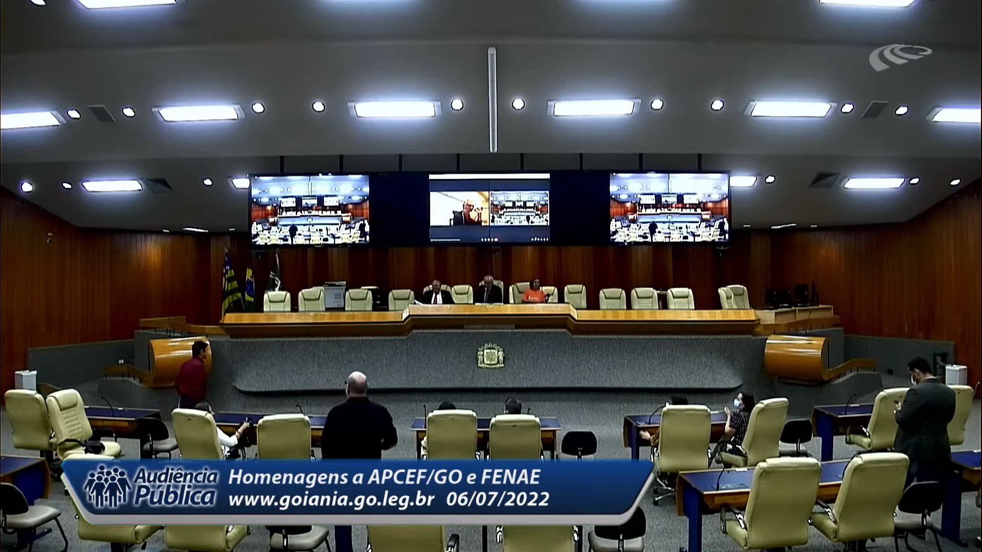 Economiários: APCEF/GO e Fenae são homenageadas em Audiência Pública