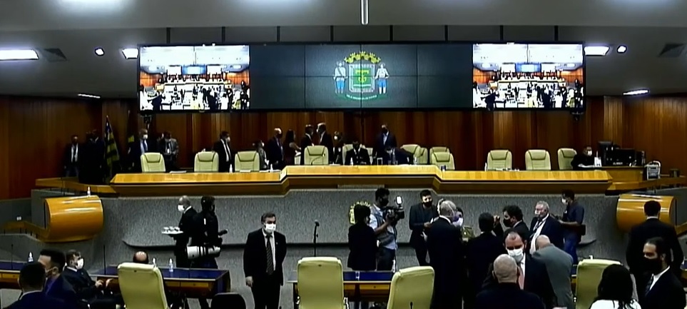 Eleita e empossada Mesa Diretora para o biênio 2021-2022