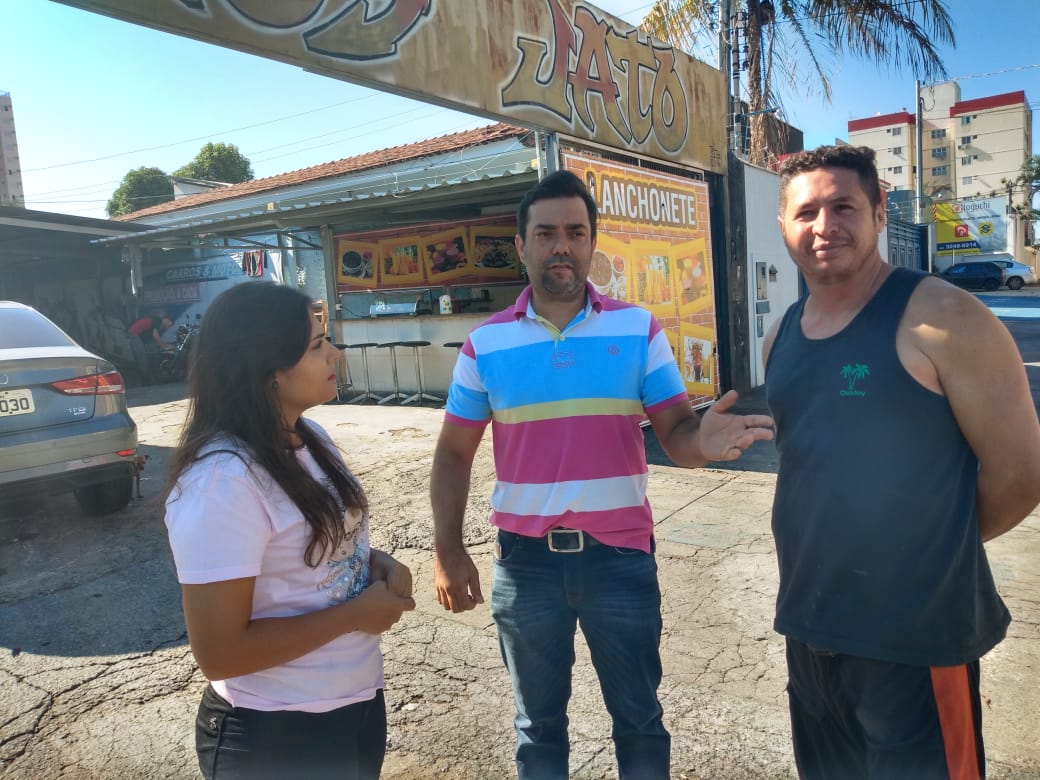 Gabinete itinerante da vereadora Sabrina Garcez visitou o Jardim América no fim de semana