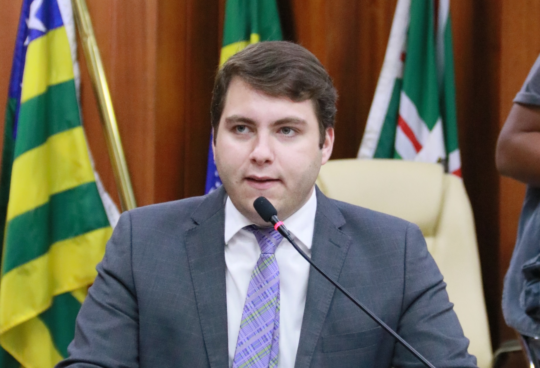 Kitão cobra da Prefeitura campanha emergencial de vacinação contra o sarampo