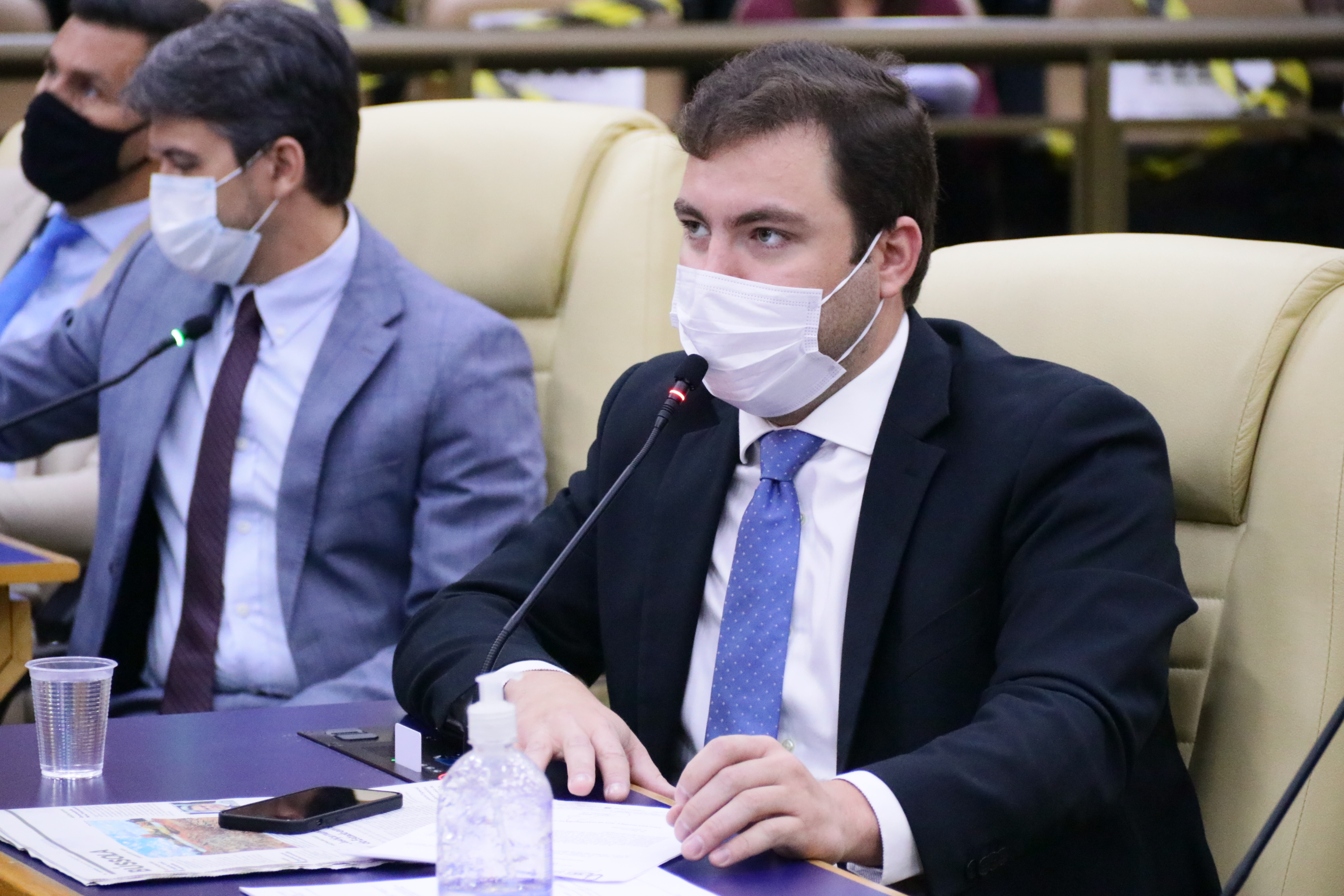 Kitão propõe criação de programa de consultas oftalmológicas gratuitas na Rede Pública de Educação de Goiânia