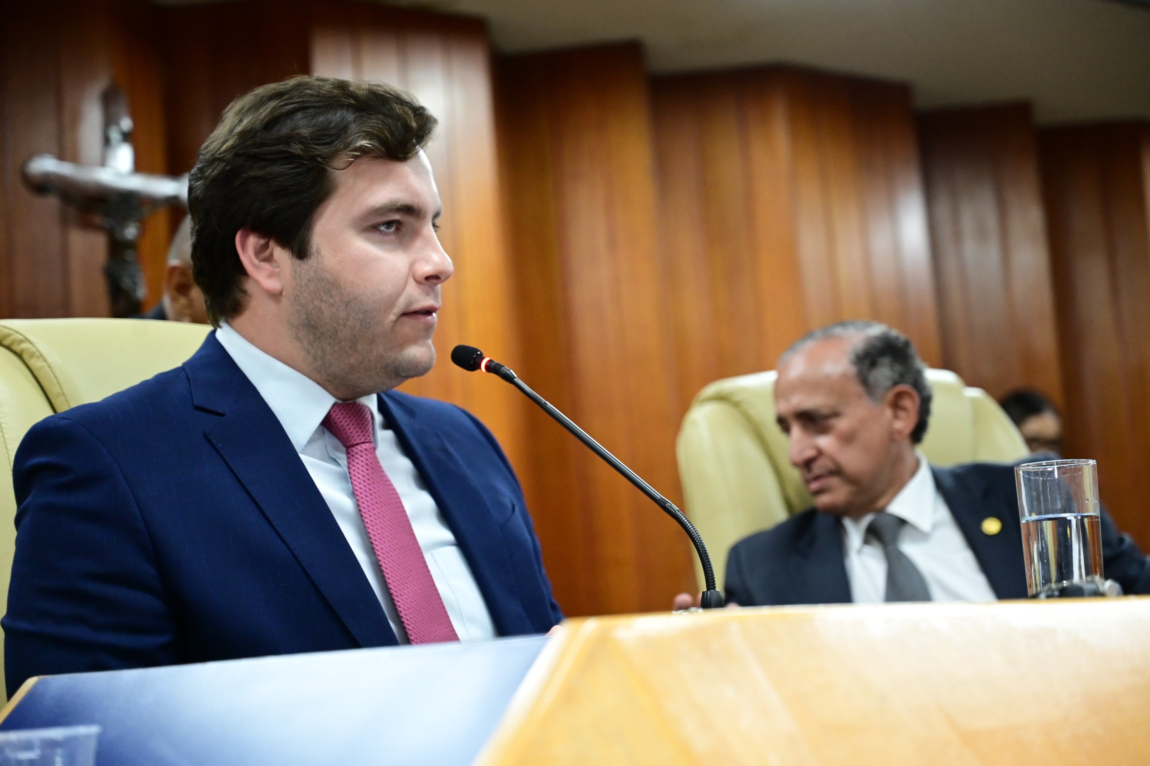Kitão solicita instalação de mesas de jogos em praças e parques de Goiânia