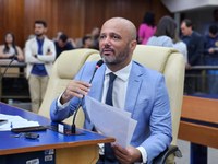 Câmara aprova diretrizes para operações de carga e descarga em vias públicas