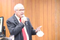 Mauro Rubem defende cotas em creches e escolas para crianças de famílias monoparentais de baixa renda