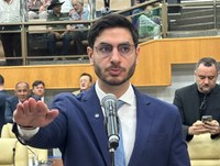 Michel Magul assume cadeira de vereador na Câmara