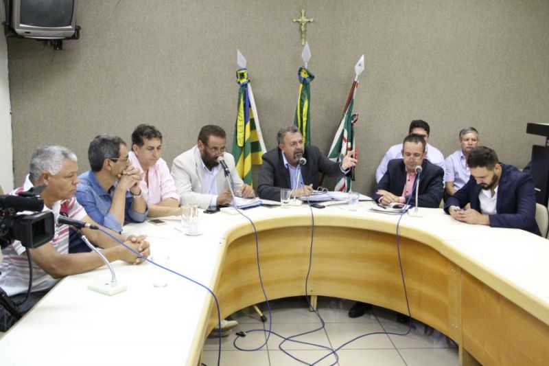 MP aciona servidores e empresários por fraude identificada na CEI das Pastas Vazias