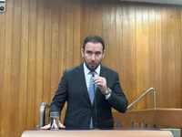 Plenário aprova regras para divulgação de promoções em redes sociais