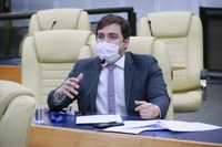 Projeto de Lucas Kitão prevê regularização dos pit-dogs