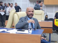 Plenário aprova transporte especial gratuito para autistas e acompanhantes
