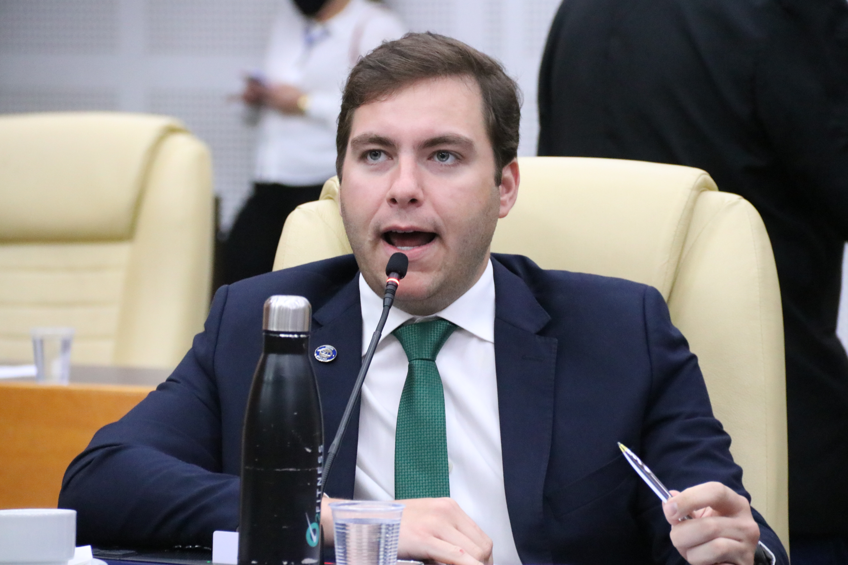 Plenário aprova diretrizes para uso de inteligência artificial por órgãos públicos