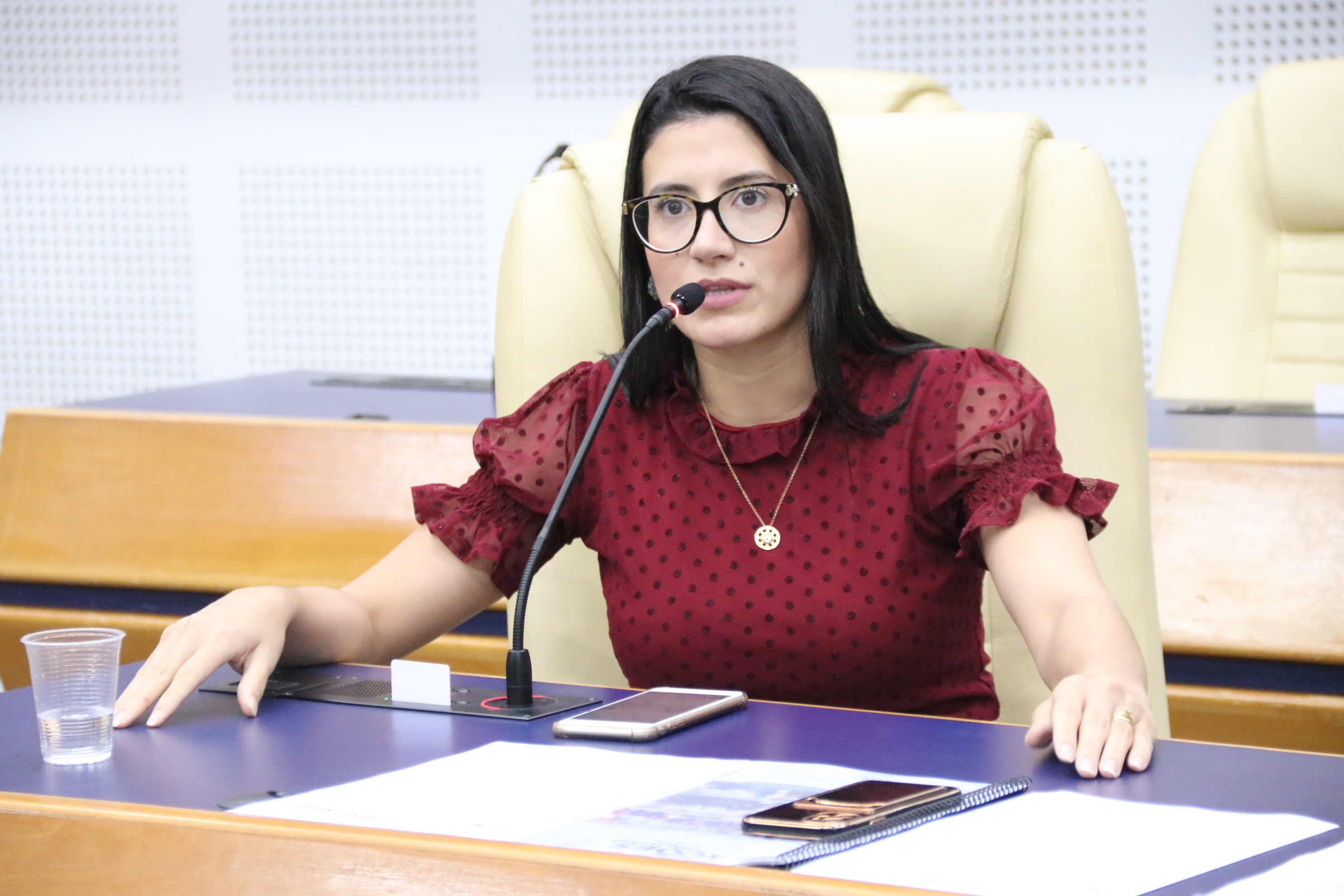 Empresas poderão divulgar conteúdo publicitário como contrapartida à manutenção de pontos de ônibus