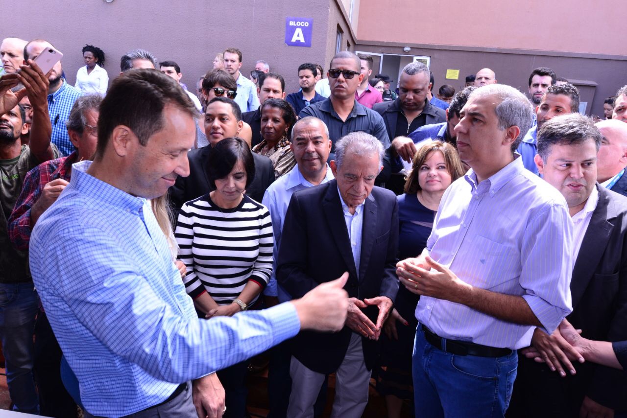 Presidente da Câmara participa da entrega de 640 moradias em Goiânia    