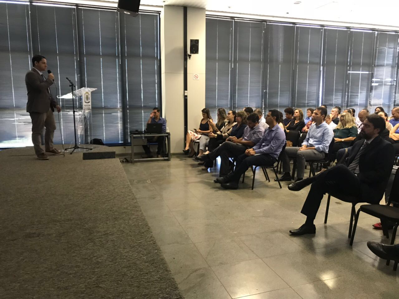 Presidente da Câmara participa de audiência pública sobre orçamento da Prefeitura para 2019   