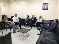 Presidente da Câmara recebe representantes da Caixa Econômica Federal para debater melhorias no atendimento aos servidores