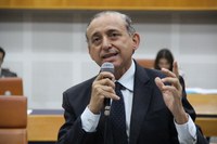 Projeto de Anselmo Pereira propõe eliminar portas giratórias em instituições financeiras