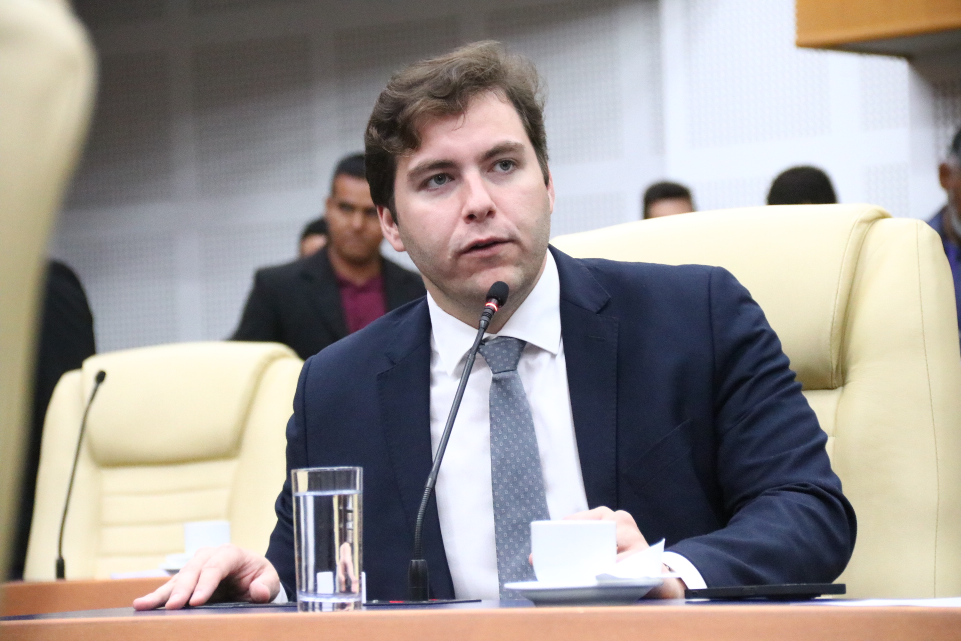 CCJ aprova criação de política municipal de combate ao racismo em eventos esportivos