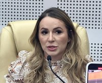 Léia Klebia propõe programa para capacitação de mulheres em vulnerabilidade social