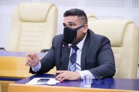 Vereador Anderson Sales retorna de licença