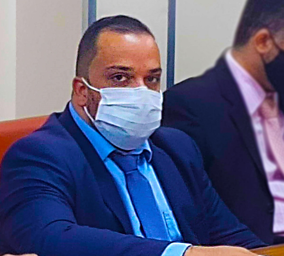 Vereador fala sobre veto a espaço para motos em estacionamento