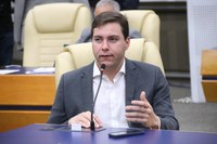 Vereador propõe pagamento de serviços públicos com cartões e Pix