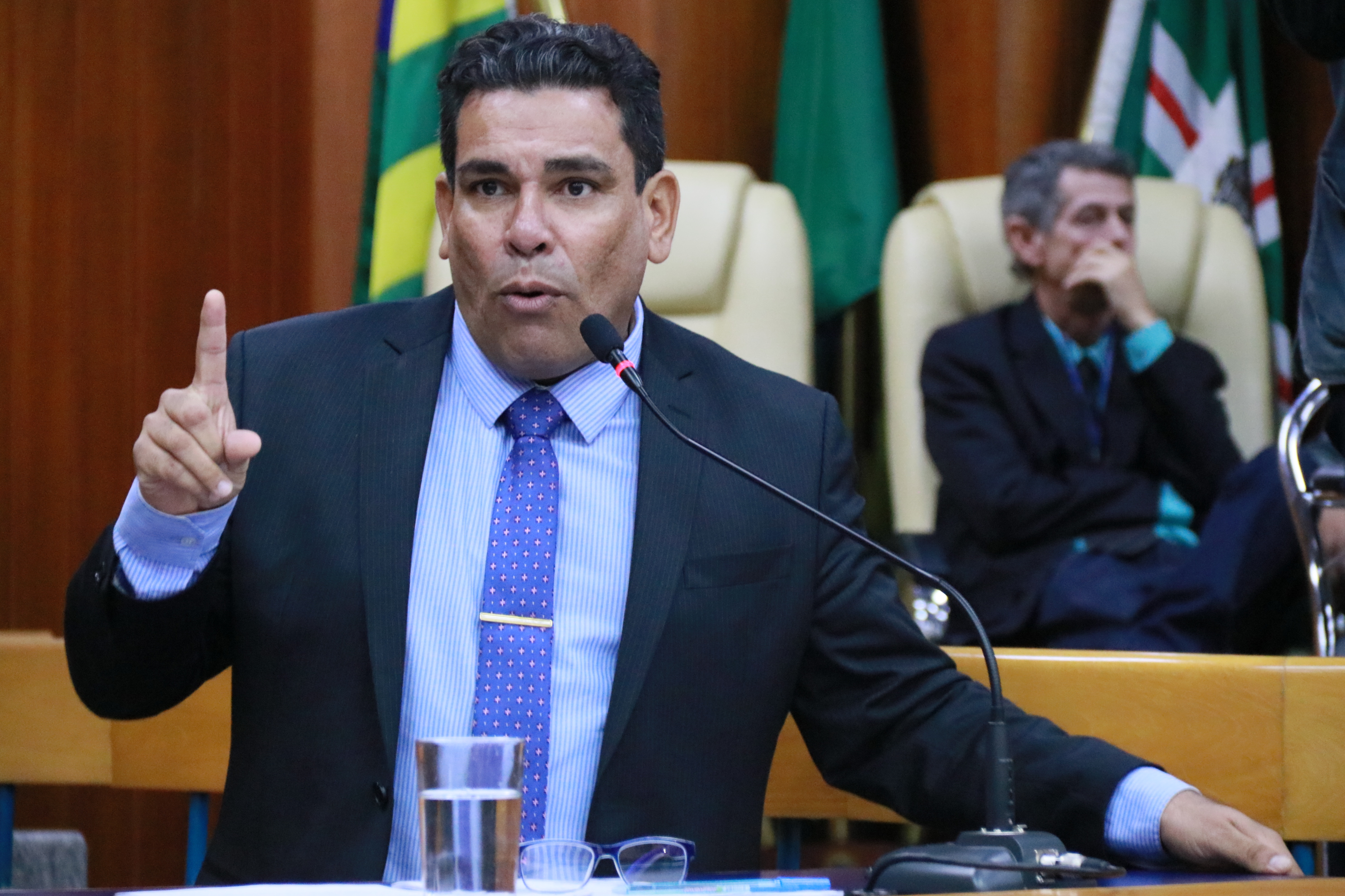 Vereador propõe que placas informem resultados de vistorias técnicas periódicas em obras de infraestrutura viária