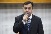 Vereador realiza Ação Social “Gente Ajudando Gente” em escola do Grajaú