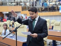 Rodrigo Rizzo toma posse como vereador