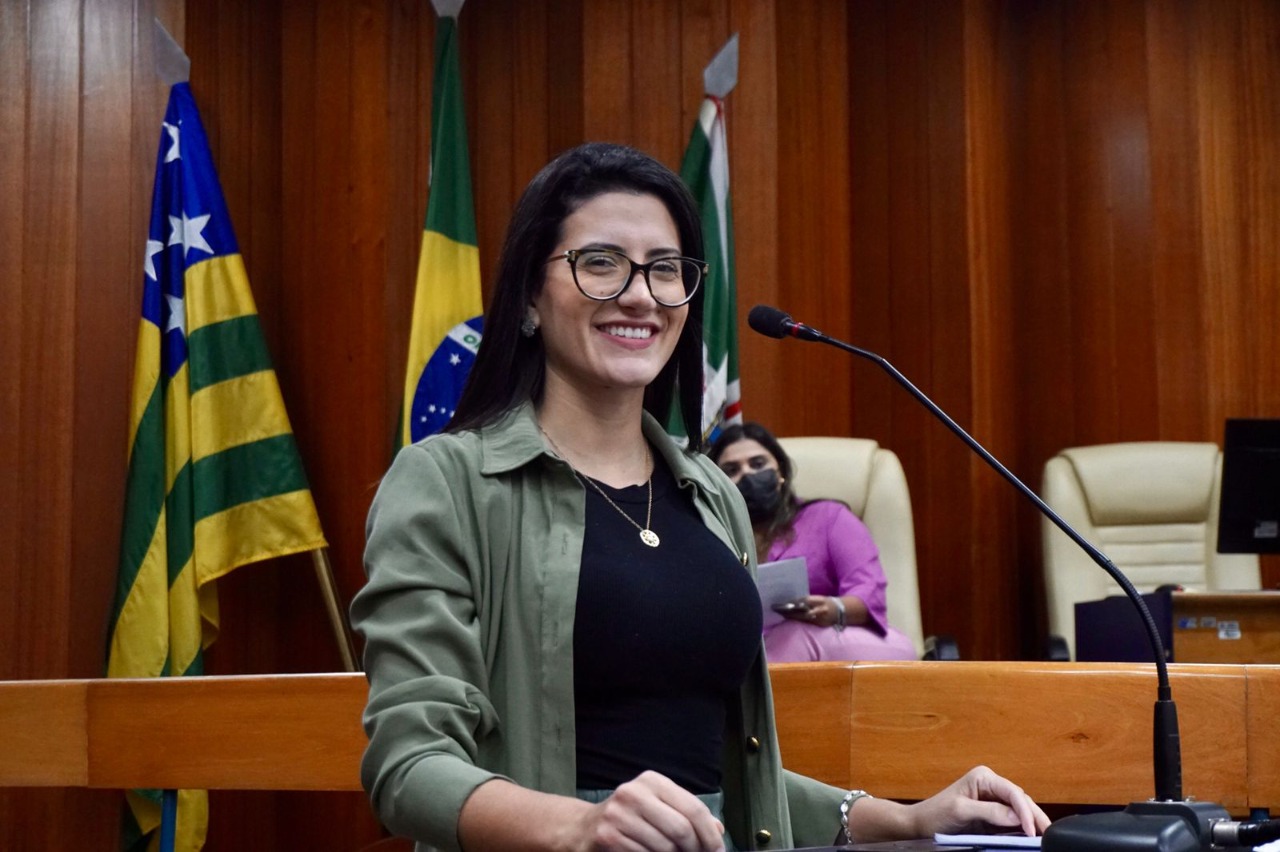 Gabriela Rodart entrega Medalha Belkiss Spencière a musicistas e presta homenagem a Joaquim Jayme e André Paganelli