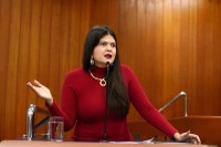 Aava Santiago leva Goiânia à liderança da agenda climática nacional