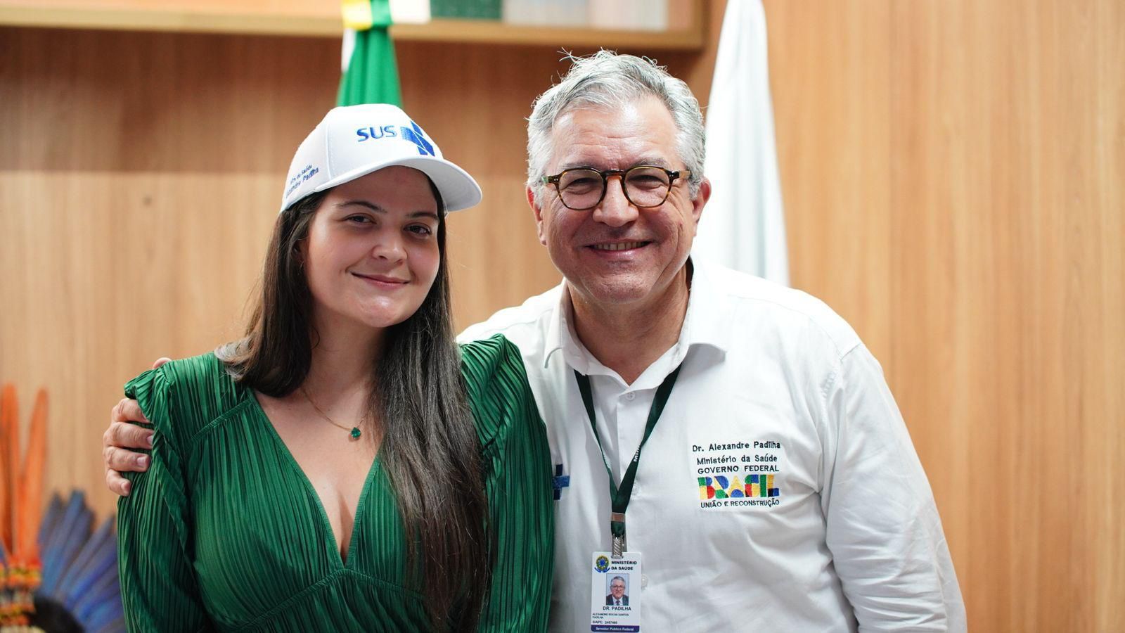 Aava Santiago participa, a convite do Ministro Alexandre Padilha, de encontro nacional com mulheres evangélicas no Ministério da Saúde
