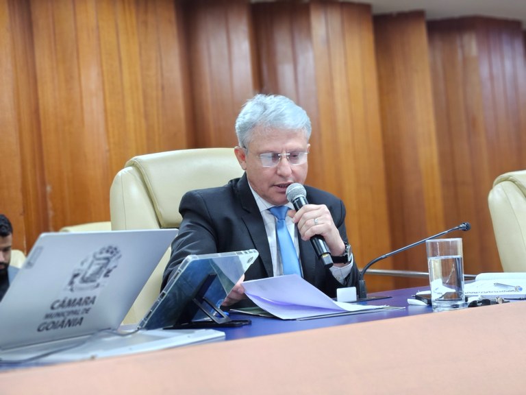 Câmara examina direitos e proteção da pessoa idosa em audiência pública proposta pelo vereador Isaías Ribeiro