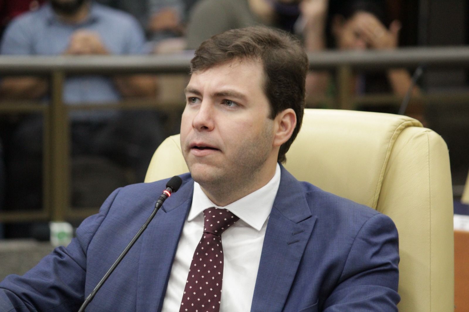 CCJ aprova normas para entrega de alimentos por aplicativos